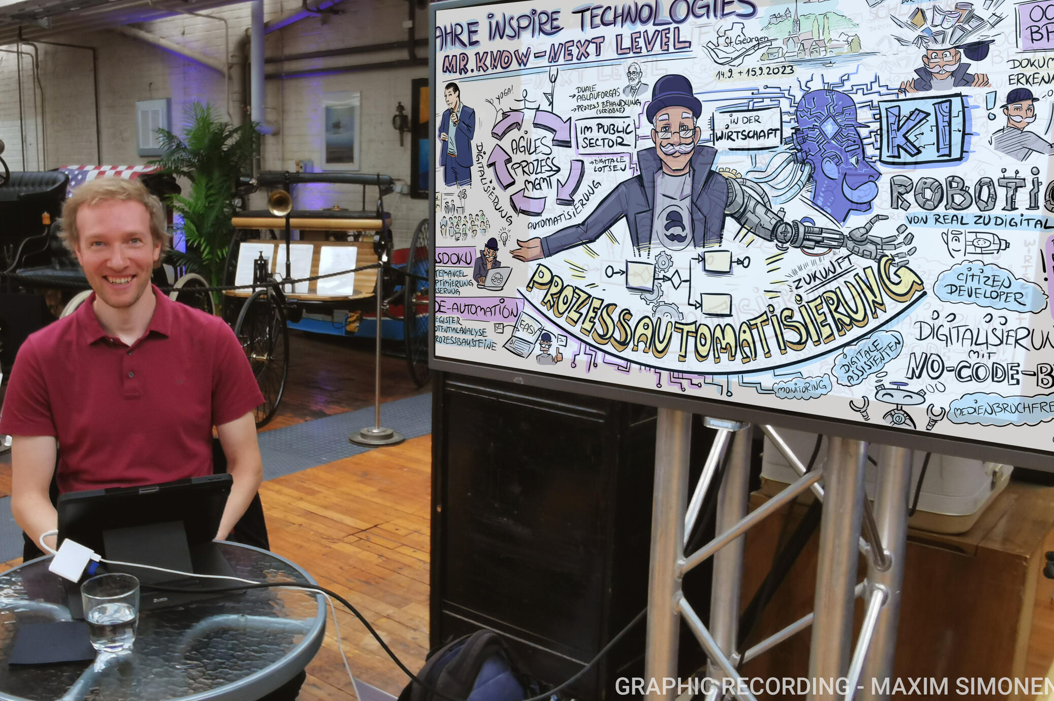 Capturing talks and lectures live digitally with big screen through graphic recording.